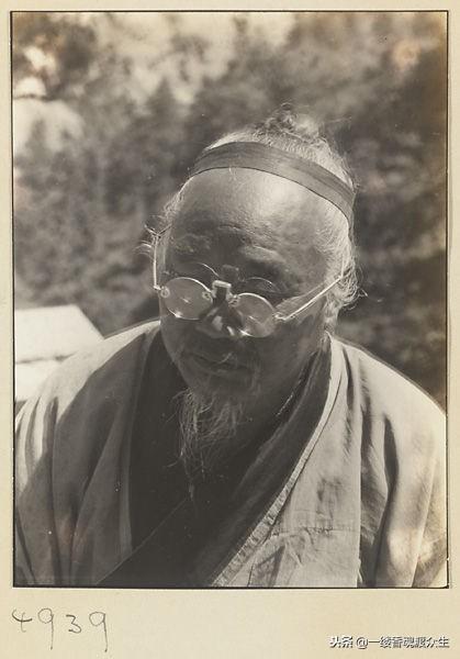 太极服饰