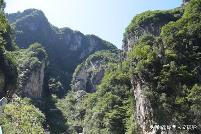 尾矿坝