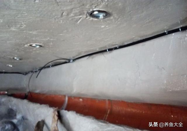 鱼缸制氧过滤机带装饰