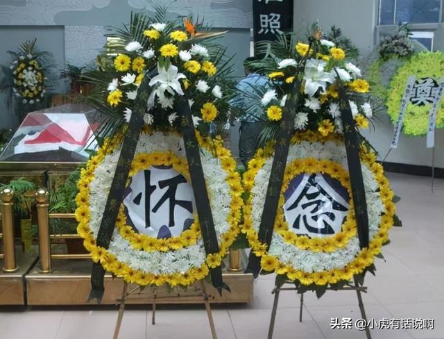 老人走了朋友圈发什么亲人过世也要发朋友圈的人