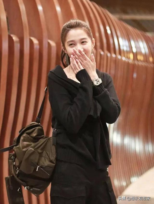 「真相揭秘」关晓彤脾气好吗(鹿晗能受得了关晓彤的脾气吗)