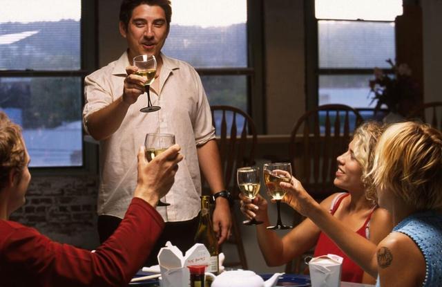 鸡蛋是高血脂的“发物”？医生：除了鸡蛋，这4物还请撤下饭桌