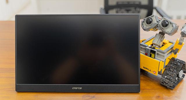 極致便攜的15.6寸4K高清便攜顯示器，CForce CF011X Pro4