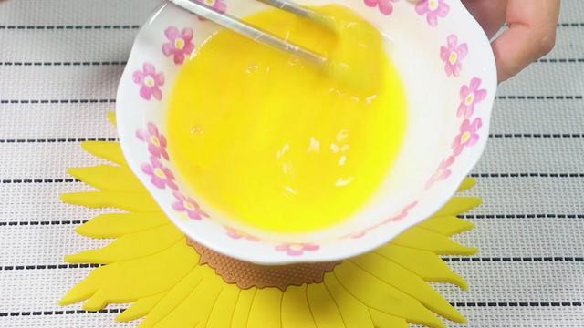 早餐多给孩子这样吃，比牛奶补钙，比粥简单，10分钟做一锅，秒光