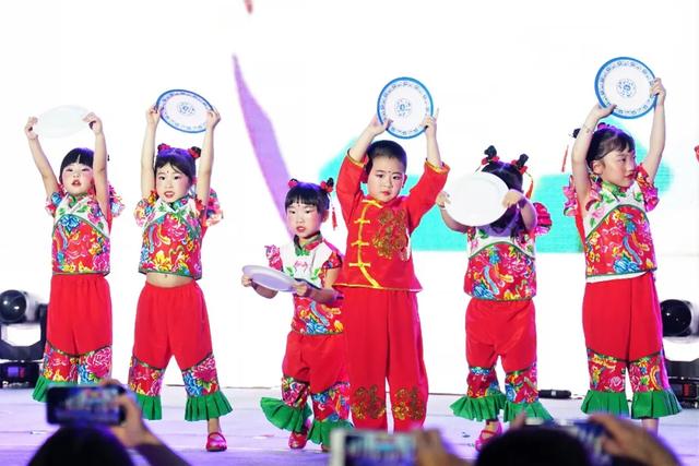 创设双语环境的温江SCL幼儿园