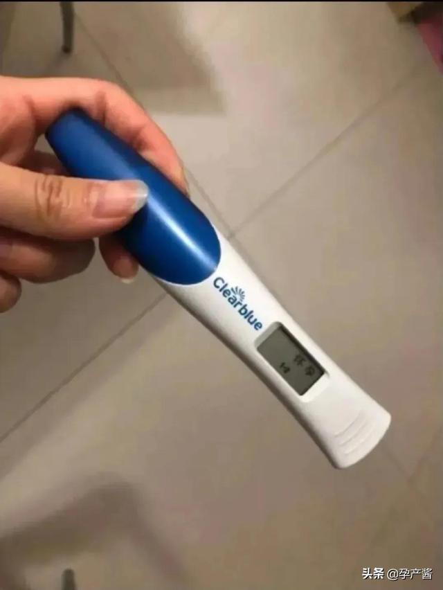 36w+2羊水早破，10分钟顺产4.6斤小公主，产后大出血+产后休克