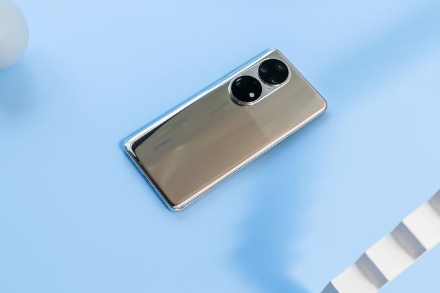 内行人会买什么手机？目前这4款手机公认的值得买，你买了哪部？