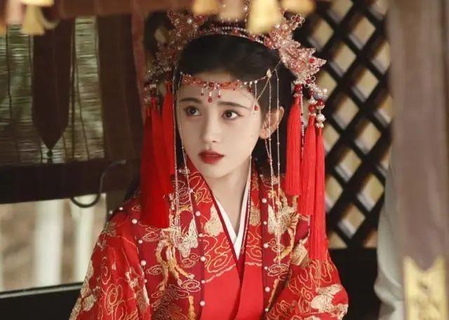 鞠婧祎古装图片如意芳霏(如意芳霏鞠婧祎嫁衣图片)-天晟网