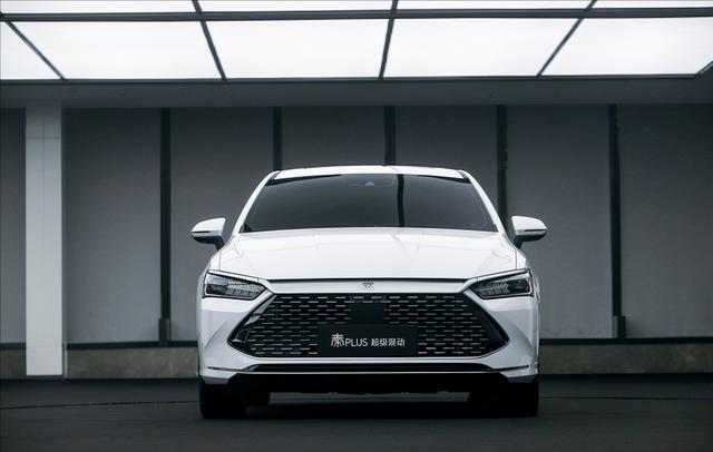 10月轿车销量：你以为的大跌 其实新能源车开始替代了