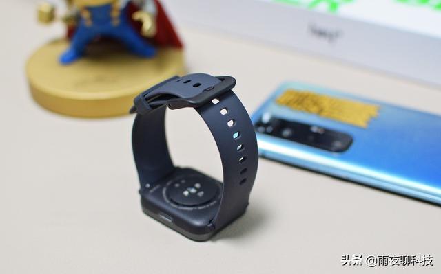 黑加手表来了：21天续航+AMOLED大屏