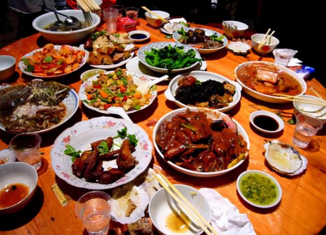 为啥不建议早餐吃大米粥？提醒：不仅大米粥，以下2物或也要少吃