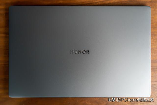 更专业的大屏高性能轻薄本 荣耀MagicBook  16 Pro评测