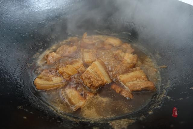 五花肉小白菜炖土豆