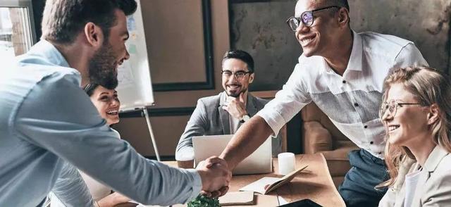 新加坡注冊公司：股東和董事有什麽區別？兩者誰說得算