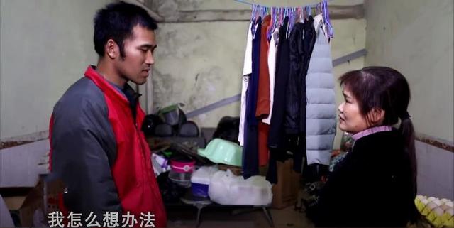 试管龙凤胎早产病危，父亲拒绝救治：不但花钱还会有后遗症