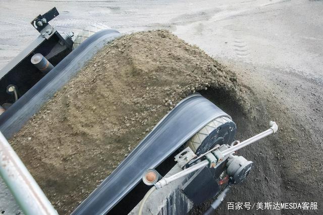 美斯达移动破碎机mc180