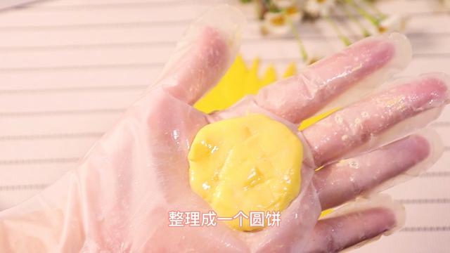 别给宝宝吃蒸蛋了，比溶豆好吃，补脑又长个，宝宝吃不停，秒光