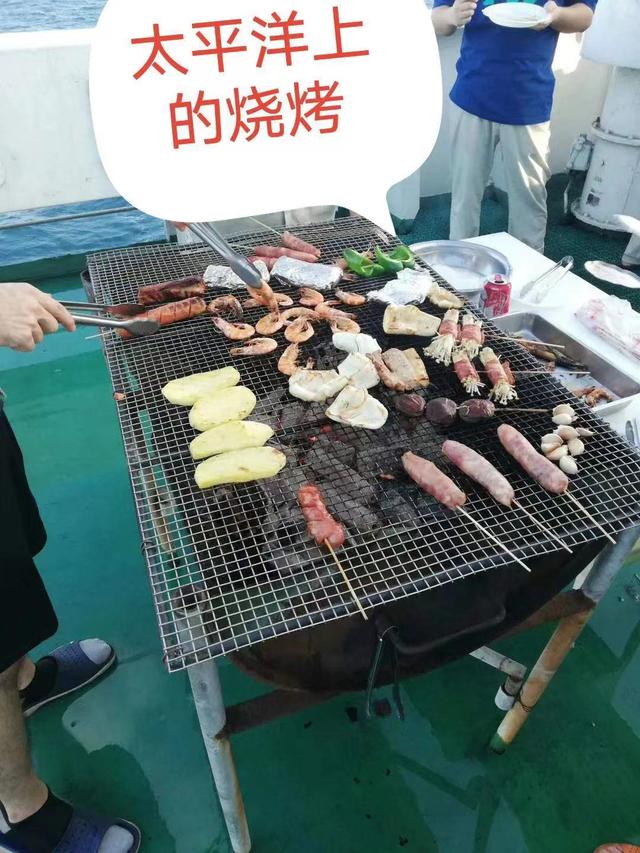 我，70后，为海员做饭月入1.8万，揭秘在海上当厨师是种啥体验