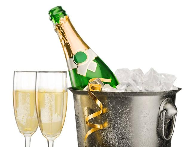 从健康的角度，重新认识自己手中的杯酒