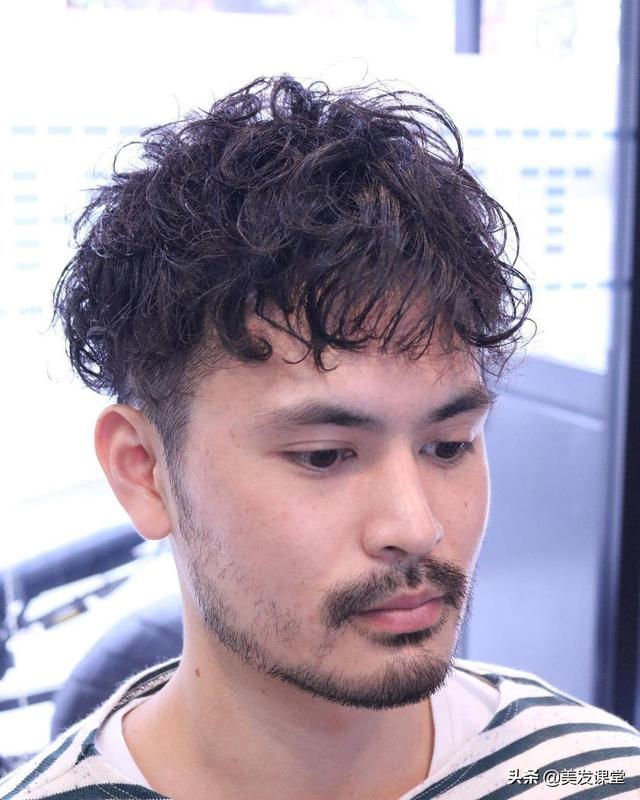 20款男生粗硬发发型,纹理头,短油头,剪完马上变身清爽潮男_健康症状网