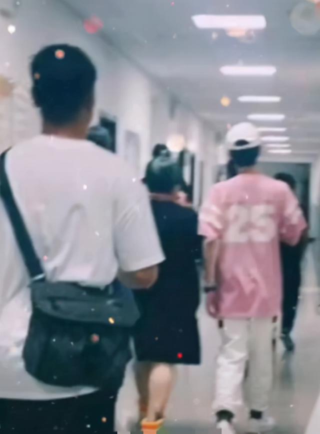 郭麒麟老婆照片(赘婿郭麒麟的老婆)