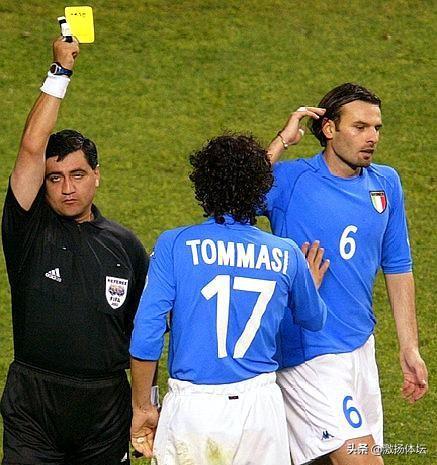 遲到17年的認錯！2002世界杯主裁承認錯判，終于還了意大利隊公道