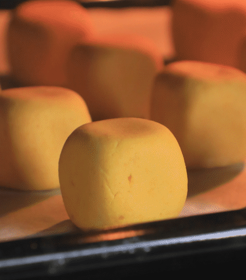 1块南瓜，1杯奶，无水无油，简单这样做，宝宝抢着吃