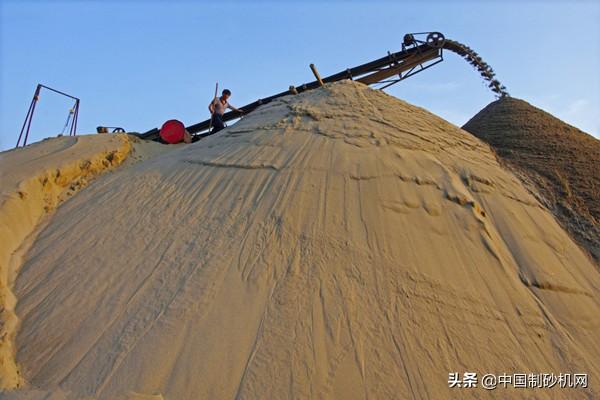 关于风化沙制砂机生产线原理的信息