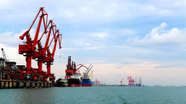 同姓不同命：广东广西都是广字辈，同是沿海省份，为何发展差异大