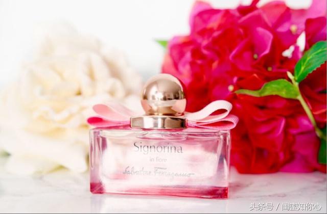 菲拉格慕花漾伊人身体乳