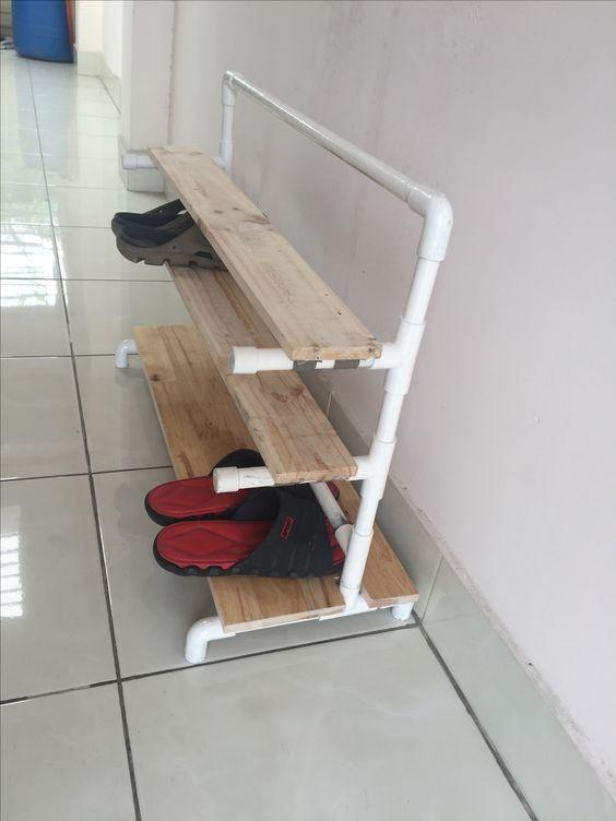 安装在水管上的猫窝(水管做小鸟窝)