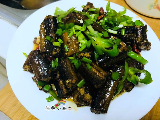 色香味俱全的家常菜，假期里試著做給家人吃，超級香 美食頻道 第5张