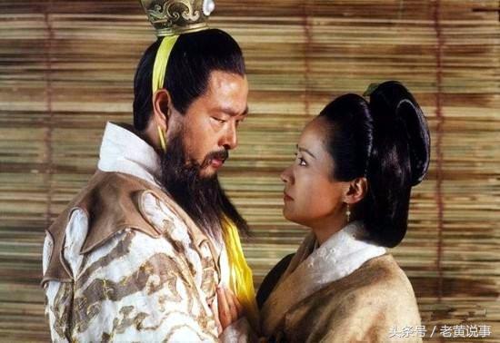 蔡文姬为救夫被曹操强留府中，其间发生了什么？