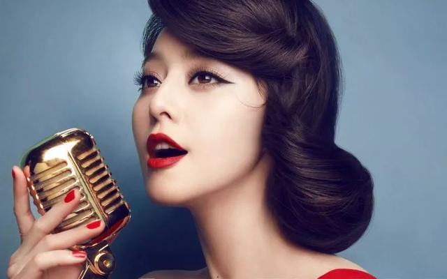 范冰冰和冯小刚出什么事了（范冰冰和冯小刚关系有多好）