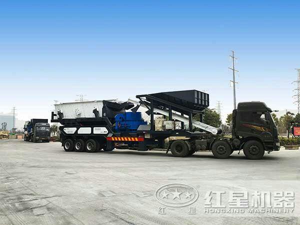 关于小型移动制砂机客户生产现场的信息