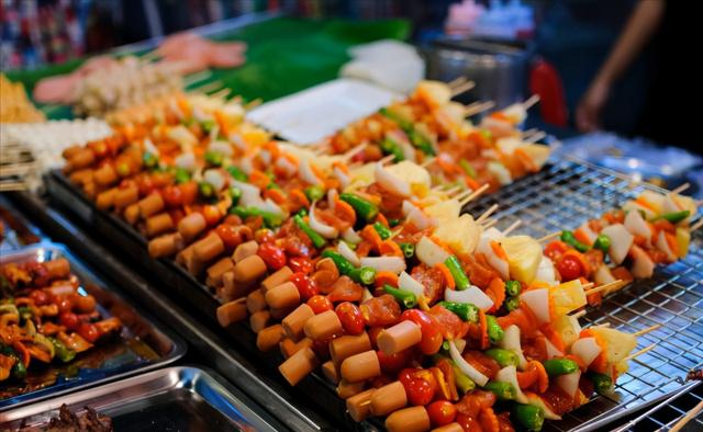 八大伤胃习惯，你究竟占了几个？这些细节看似不起眼，却很养胃