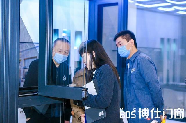 2018年门窗设备机械展