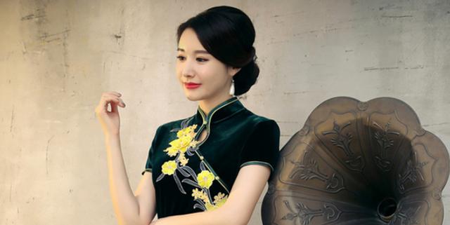 在中国传统服装中 端庄的汉服跟优雅的旗袍 哪个更出色 全网搜