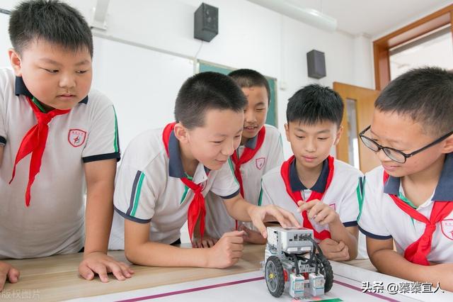 李玫瑾：人的能力分4种，双减之后，父母要会捕捉孩子的天赋信号