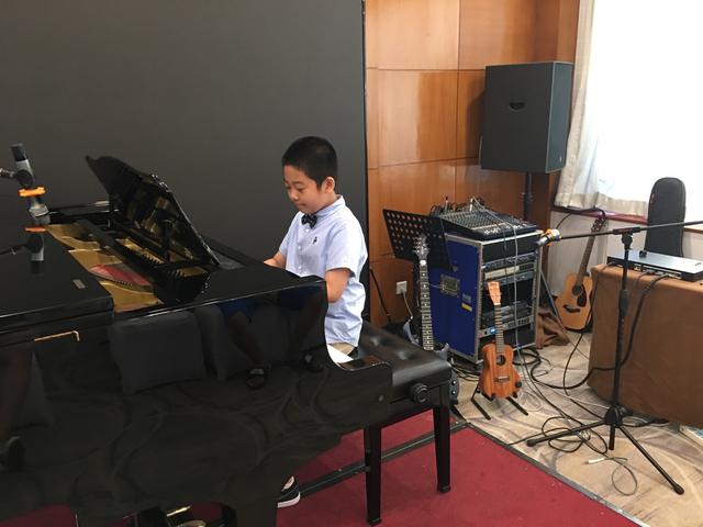 最简单的乐器最容易学的乐器(哪些乐器最简单最容易学)