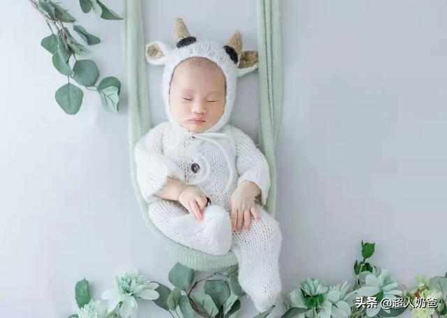 宝宝吃不饱的九大表现