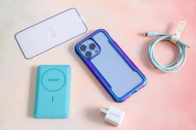 iPhone13用户真实分享，手机到手后我还剁手了这几样好物