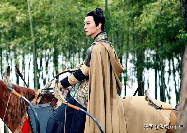 凿壁偷光是出自谁的苦学故事（凿壁偷光的匡衡后来怎么样了）