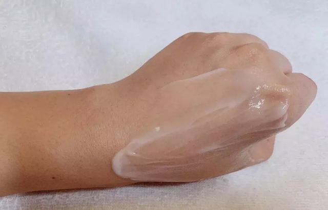 约会霜和身体乳一样吗 约会霜和身体乳一样吗