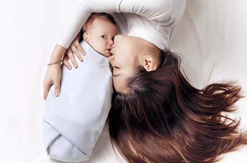 婴儿襁褓正确包法（新生儿如何裹襁褓）