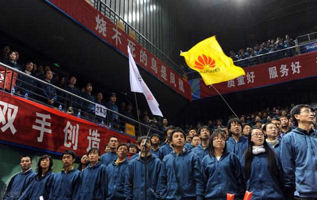 对接鸿蒙系统，电信正式接入华为生态，3亿用户、8000万移动终端