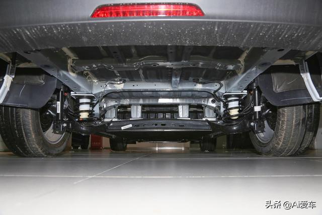 不烧油的低价大7座MPV，续航能力强，带你看上汽大通MAXUS EUNIQ 5