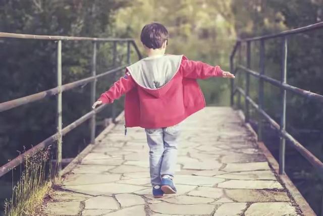 孩子是妈妈的软肋，也是妈妈的铠甲，更是妈妈为之努力的最大动力