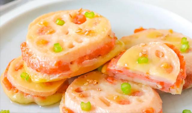 虾肉的q弹和莲藕的清脆感，做过那么多虾饼都无法媲美