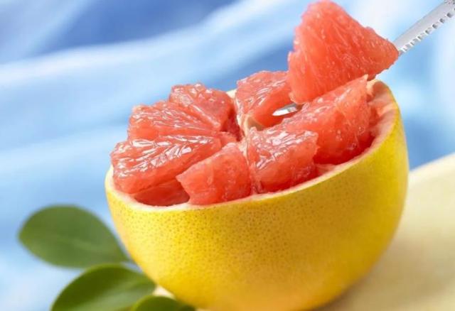 “春吃芽，夏吃瓜，秋吃果”，秋天多吃6果，或有意想不到的收获